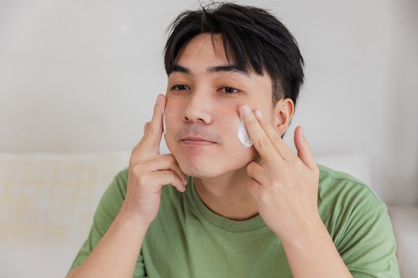 Panduan Skincare Pria untuk Kulit Sehat Cerah dan Terawat Setiap Hari