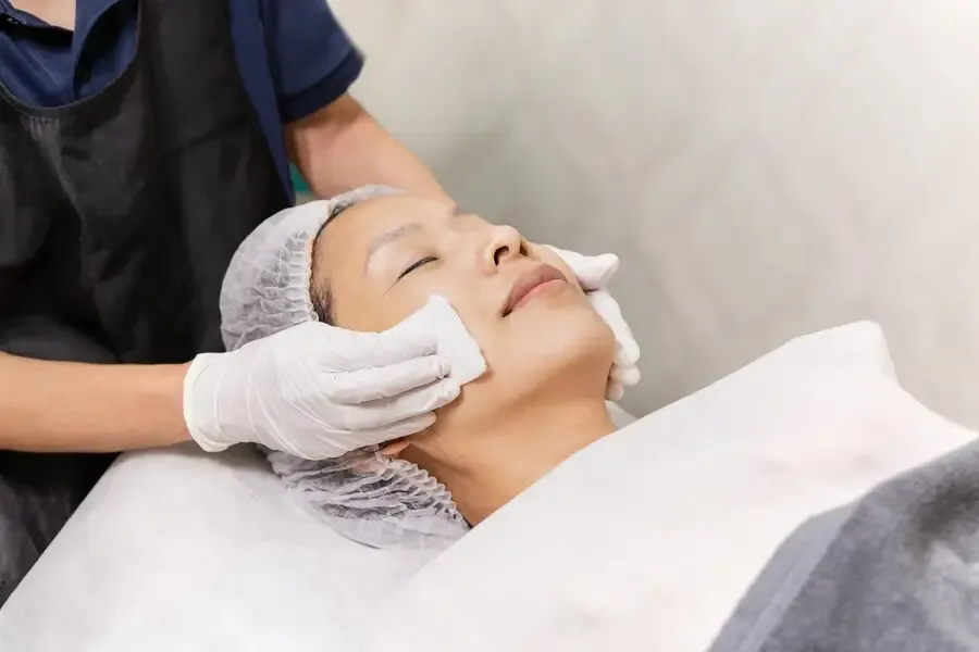 Teknik Facial Modern untuk Membantu Menjaga Kesehatan dan Kecantikan Wajah